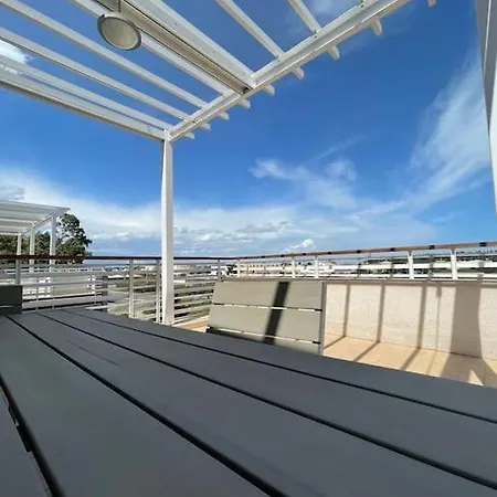 Casa A Con Terrazzo E Piscina *